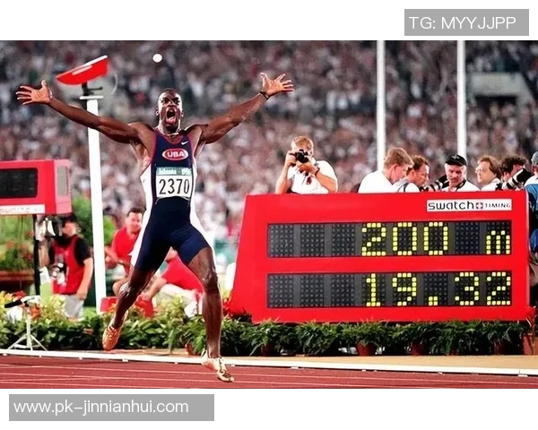 《燃情绿茵场 八号球星超神时刻震撼回顾 激战瞬间无法忘怀》