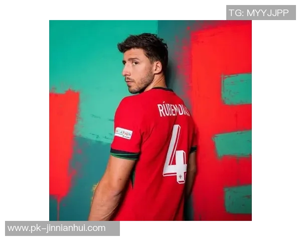 足球五大球星颜值大比拼谁才是最具魅力的足球天王 足球五大球星颜值大比拼谁才是最具魅力的足球天王